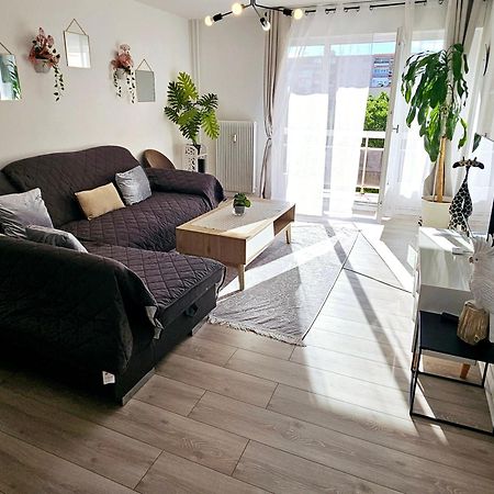 Logement Dans Residence - A 10 Km Du Centre Ville Et A 5 Minute Du Parlement Europeen Avec Parking Gratuit Hoenheim Εξωτερικό φωτογραφία