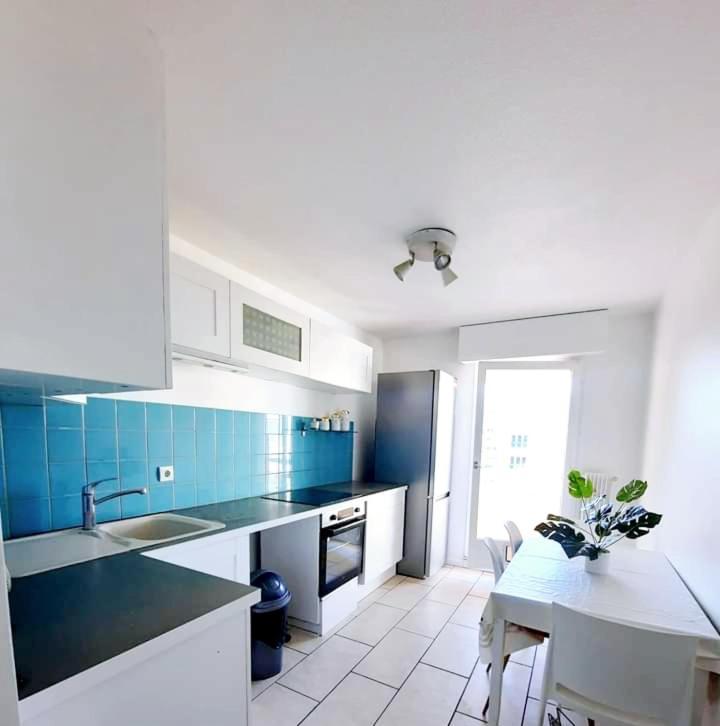 Logement Dans Residence - A 10 Km Du Centre Ville Et A 5 Minute Du Parlement Europeen Avec Parking Gratuit Hoenheim Εξωτερικό φωτογραφία